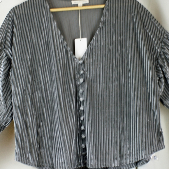 Velvet sripe pattern blouse - Picture 3 of 7